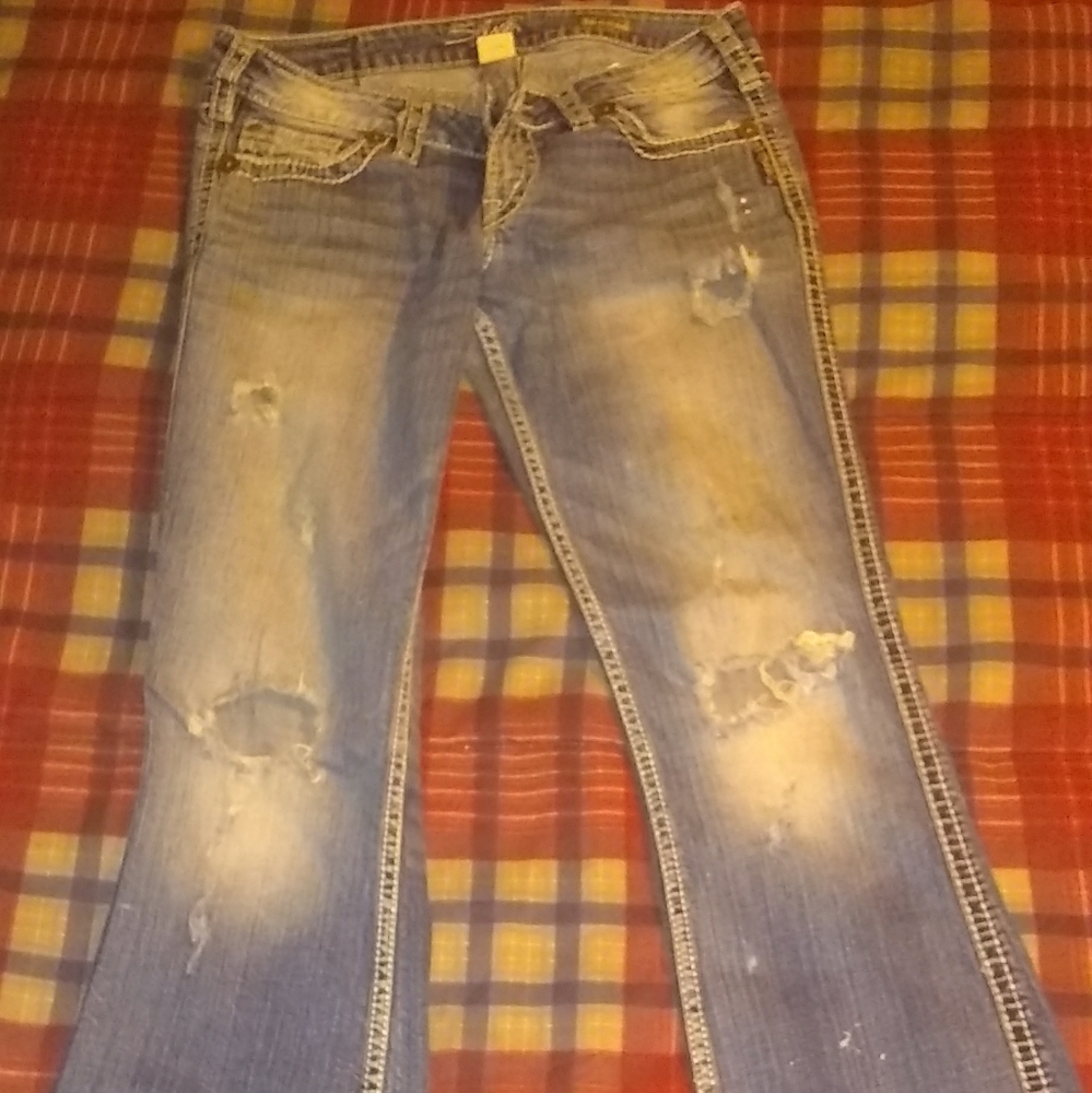 Silver twisted bootcut distressed size 28/31